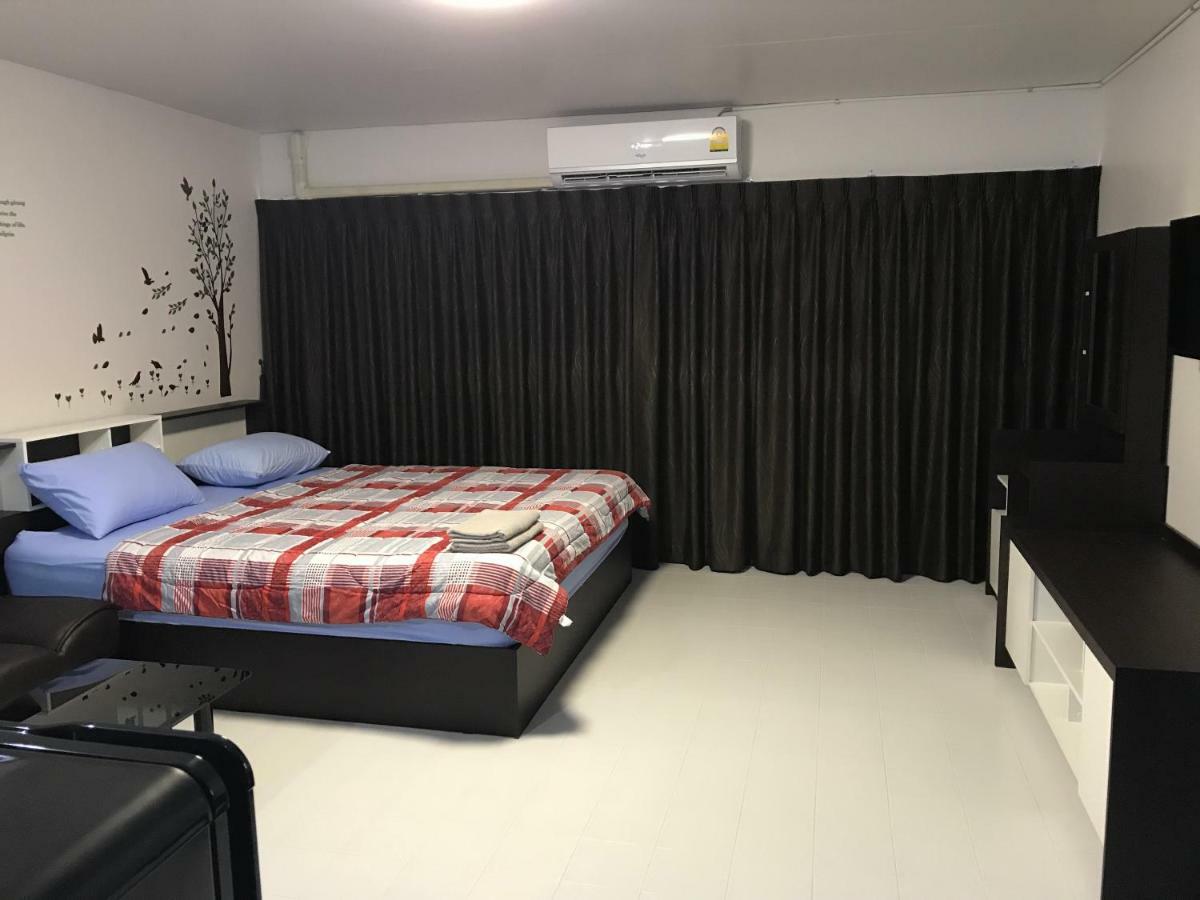 Muangthongthani Rental/Khun Dan Nonthaburi Exterior photo